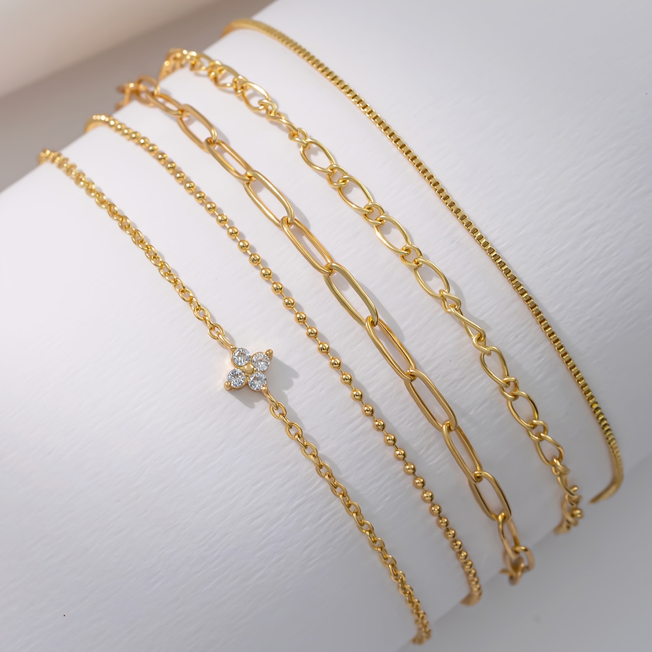5pcs Elegant Copper-Inlaid Cubic Zirconia Four-Leaf Clover Bracelet Set